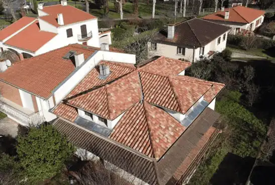 renovation-toiture-tuile-lunion-couvreur-alain-couverture couvreur Toulouse, couvreur Blagnac, couvreur Balma, couvreur Ramonville, couvreur L'Union, énovation de toiture Toulouse, Nettoyage de toiture Toulouse, Isolation de toiture Toulouse, Fuite de toiture Toulouse, Étanchéité de toiture Toulouse, Réparation de faîtage Toulouse, Pose de tuile Toulouse, couvreur zingueur Toulouse, Pose de gouttière Toulouse, Planche de rive Toulouse, Pose de pied de cheminée Toulouse, Charpentier Toulouse, Pose Velux Toulouse
